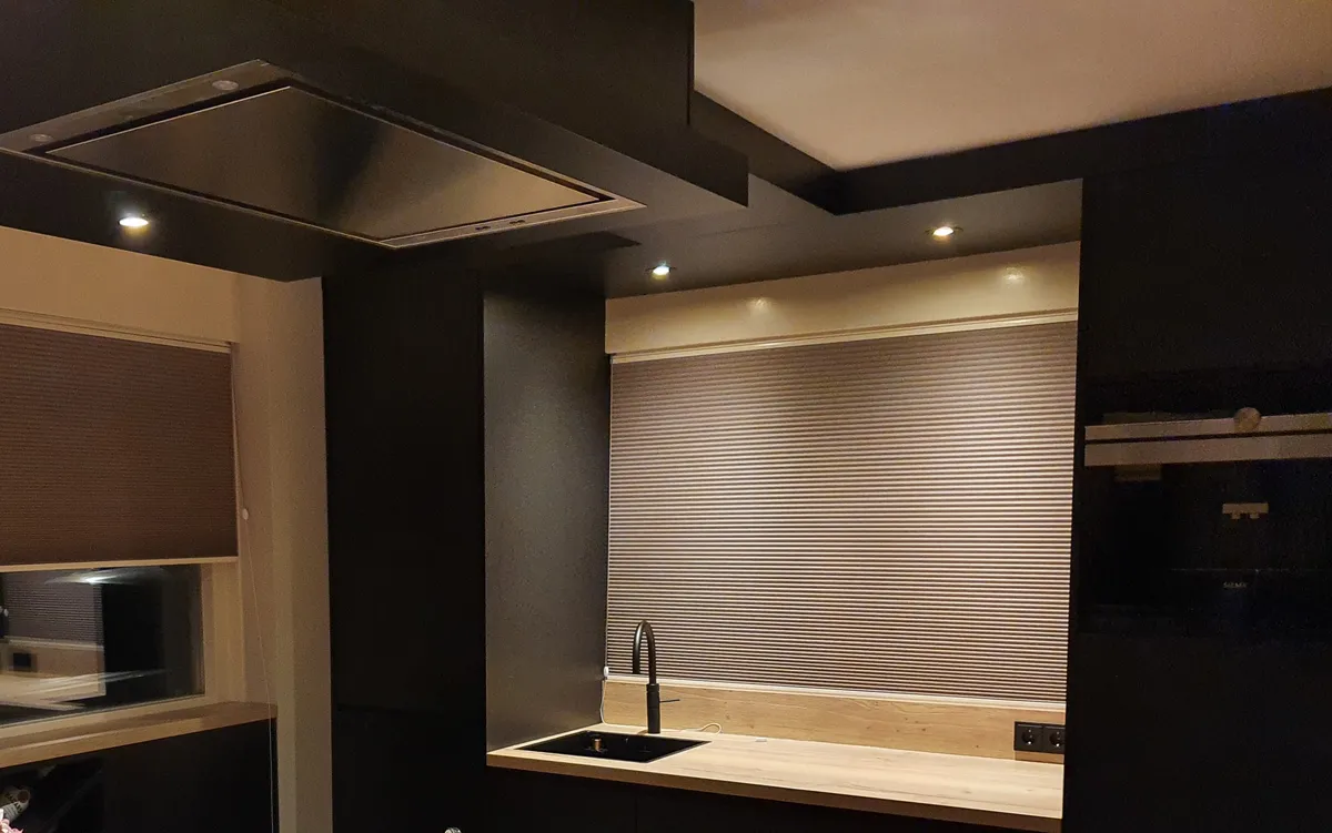 Plisségordijnen in de keuken